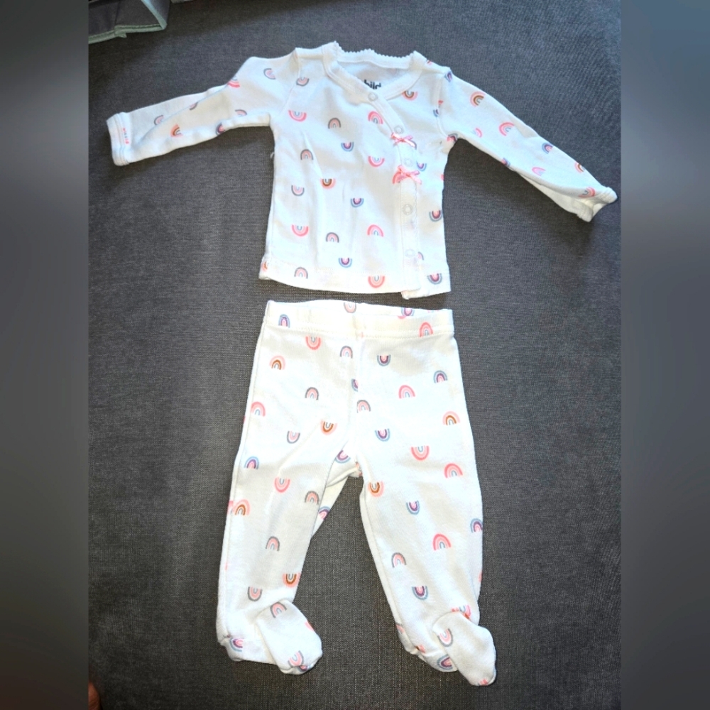 Carter's 2 piece set
